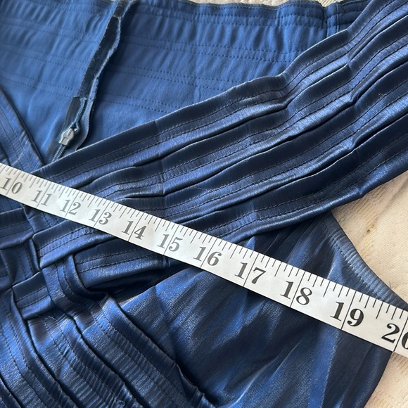 Formal Navy Evening Gown Vintage - Picture 7 of 7